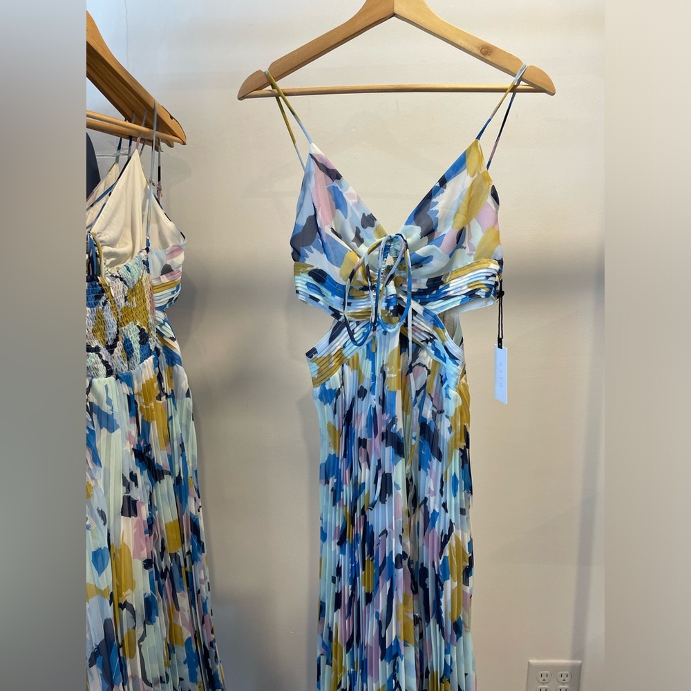 ASTR THE LABEL AQUATE DRESS AQUA BLUE MULTI - Picture 5 of 6